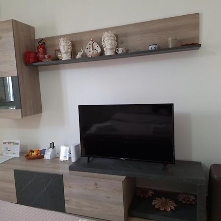 "Maretna" Apartment Mascali Ngoại thất bức ảnh